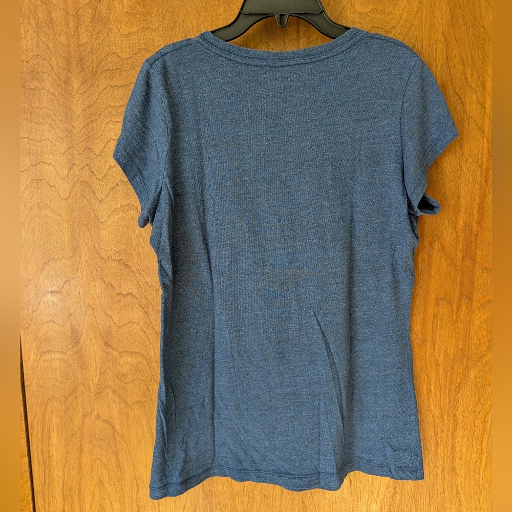 5th & Ocean Chicago Cubs Juniors Short Sleeve Tee - Picture 4 of 4